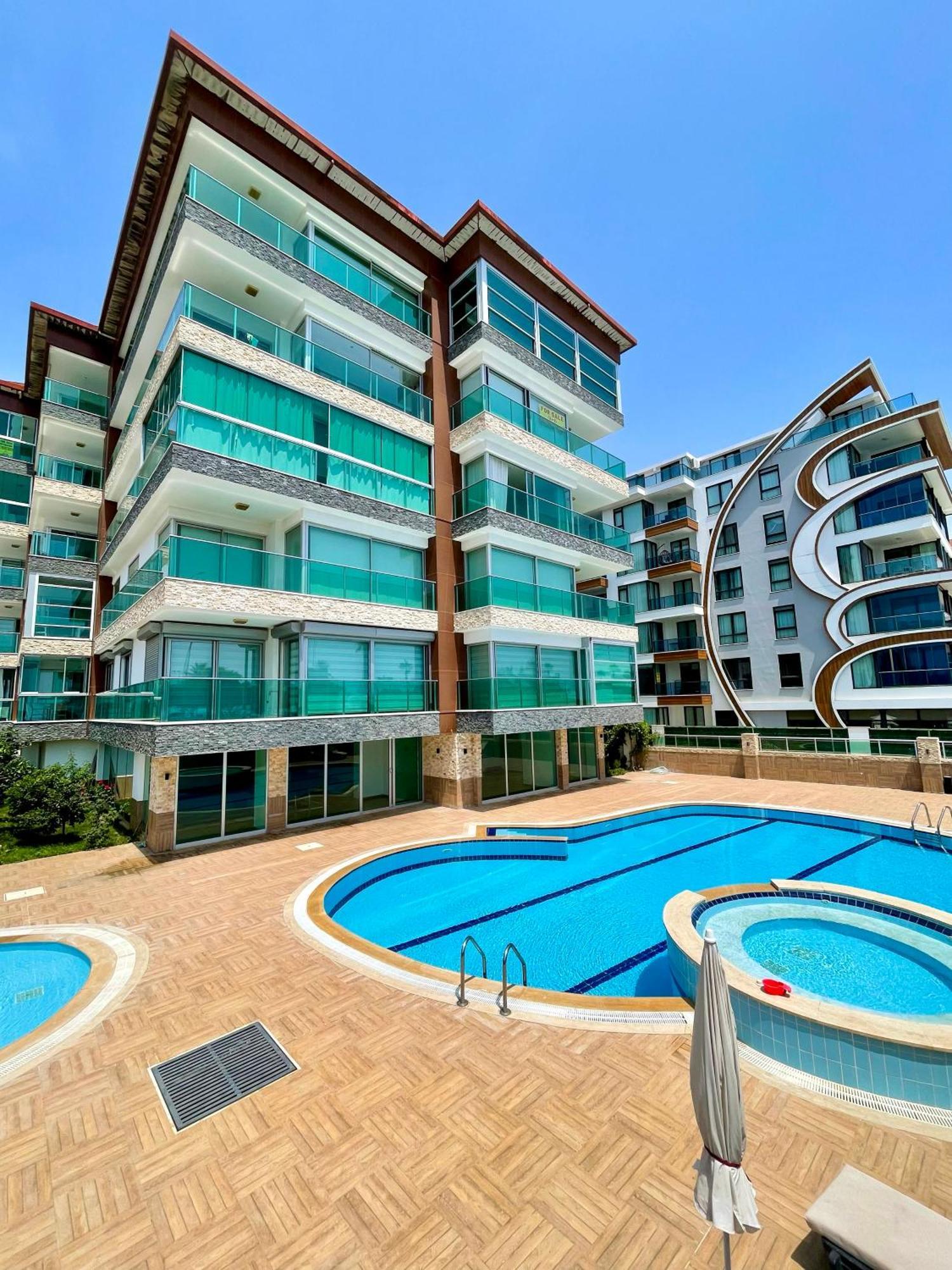 Sa Apartments! Beachfront With Sea View & Pool Alanya