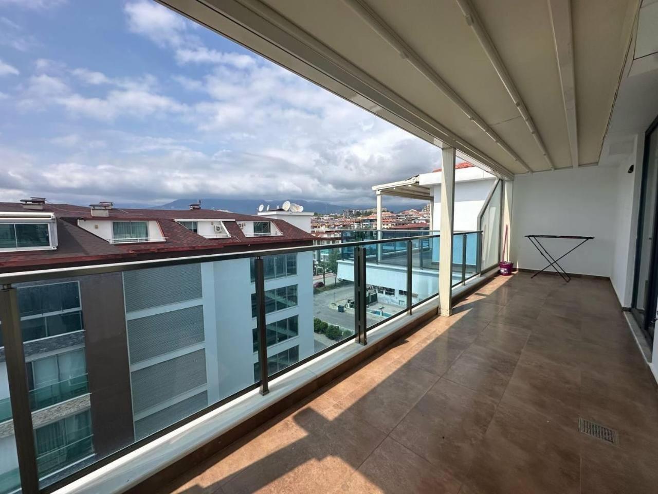 Sa Apartments! Beachfront With Sea View & Pool *