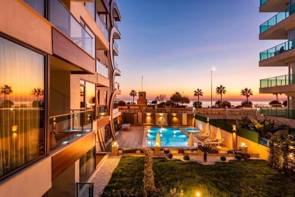 Sa Apartments! Beachfront With Sea View & Pool Apartment *