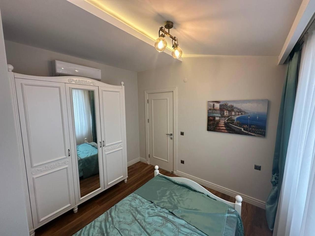 Apartment Sa Apartments! Beachfront With Sea View & Pool *